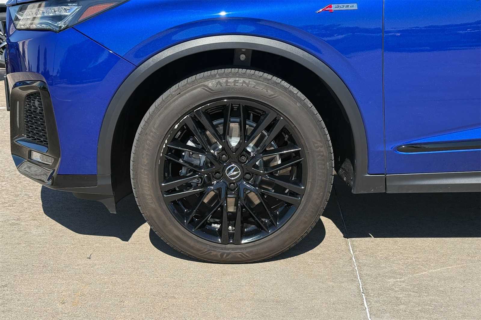 Thumbnail: 2025 Acura MDX - 8