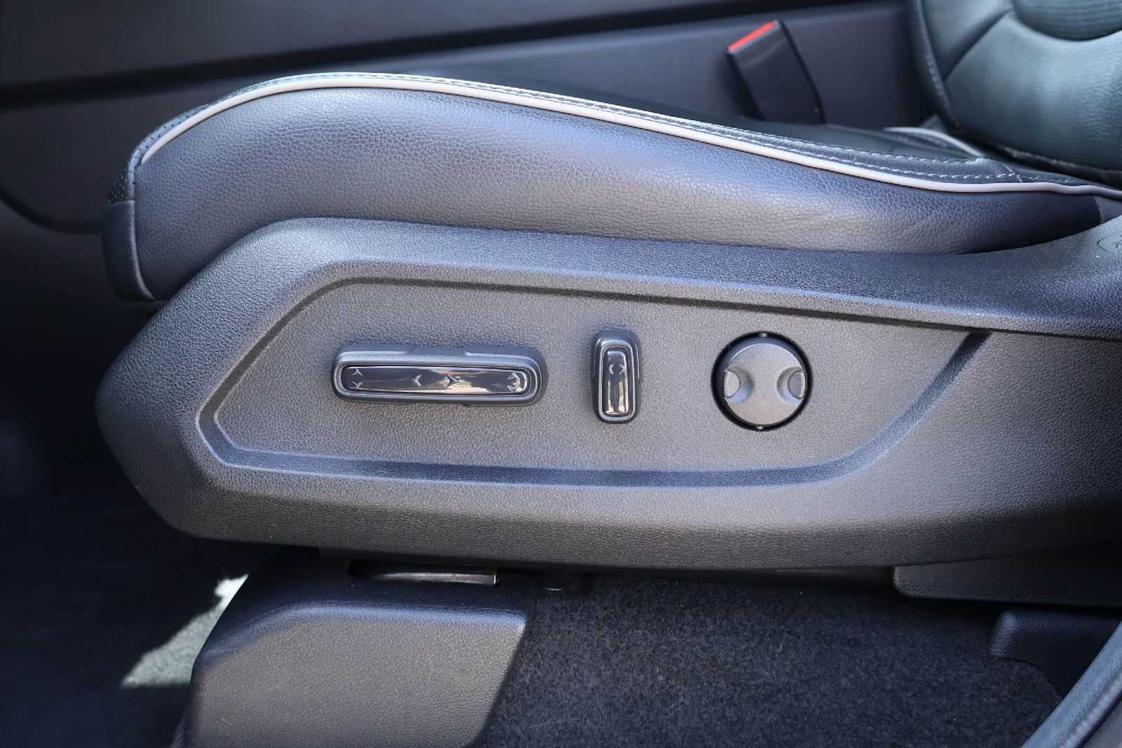 Thumbnail: 2024 Honda Pilot - 24