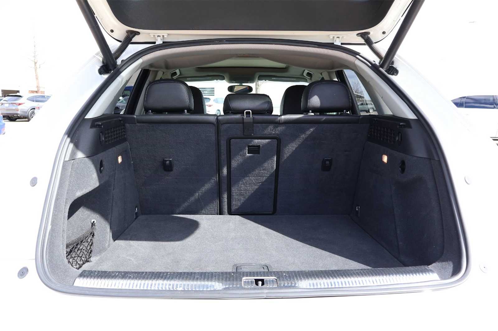 Thumbnail: 2015 Audi Q3 - 19