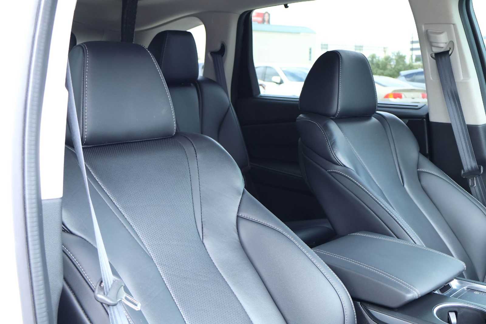 Thumbnail: 2023 Acura MDX - 14