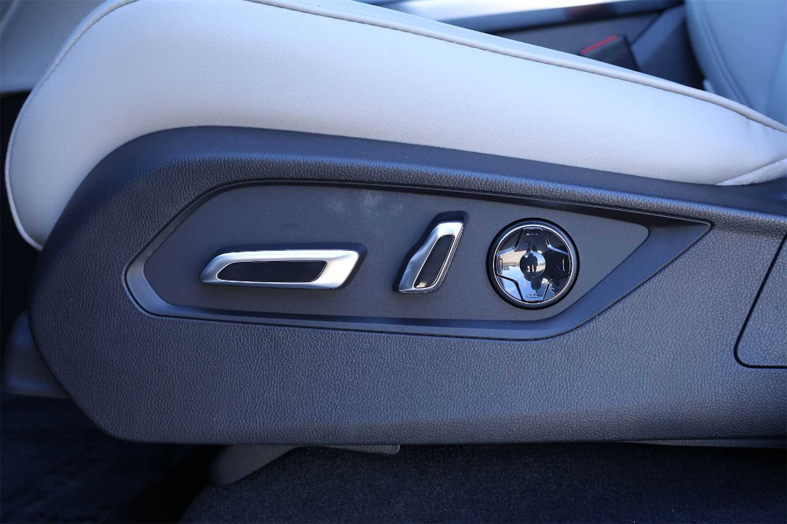 Thumbnail: 2026 Acura MDX - 24