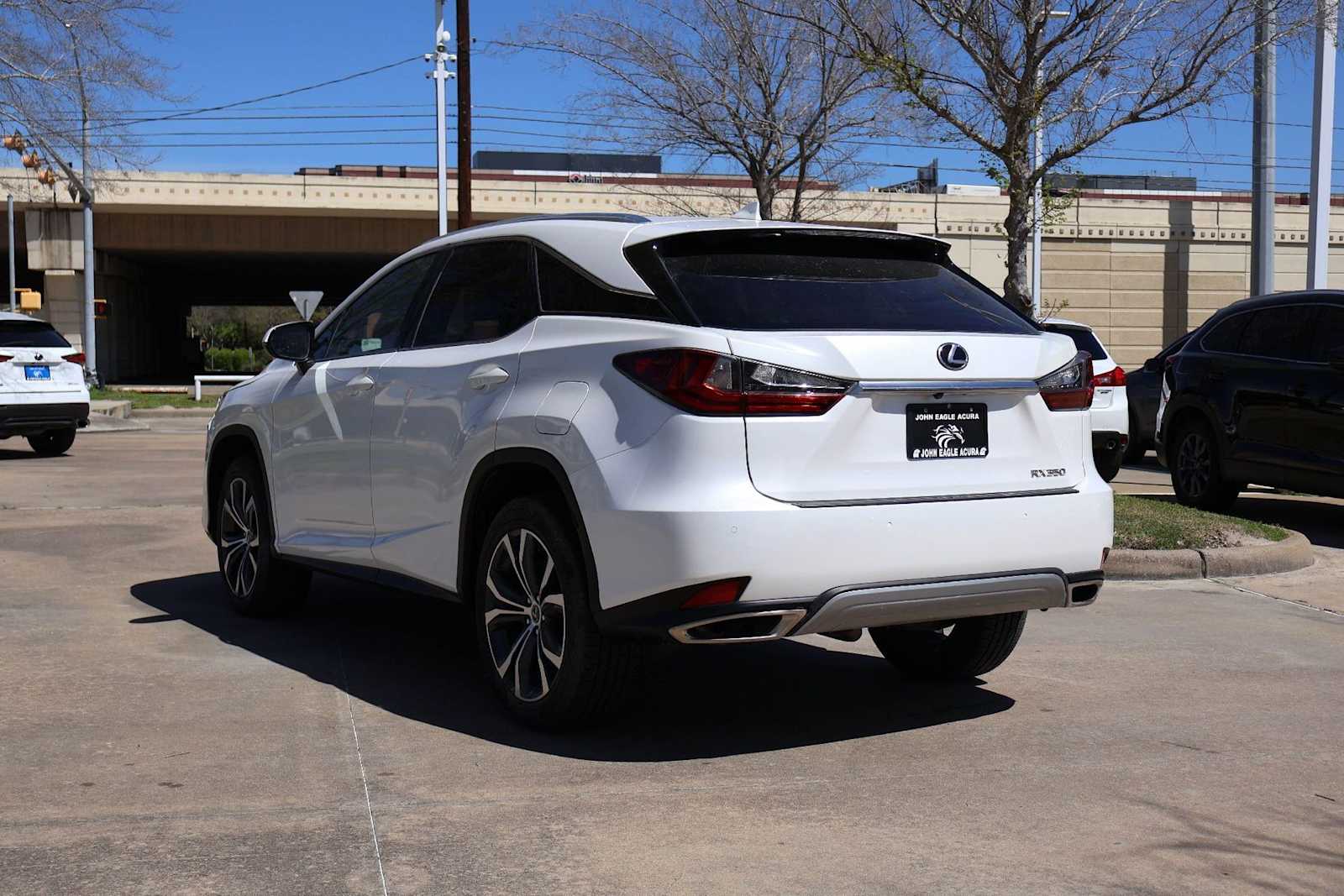 Thumbnail: 2020 Lexus RX - 4