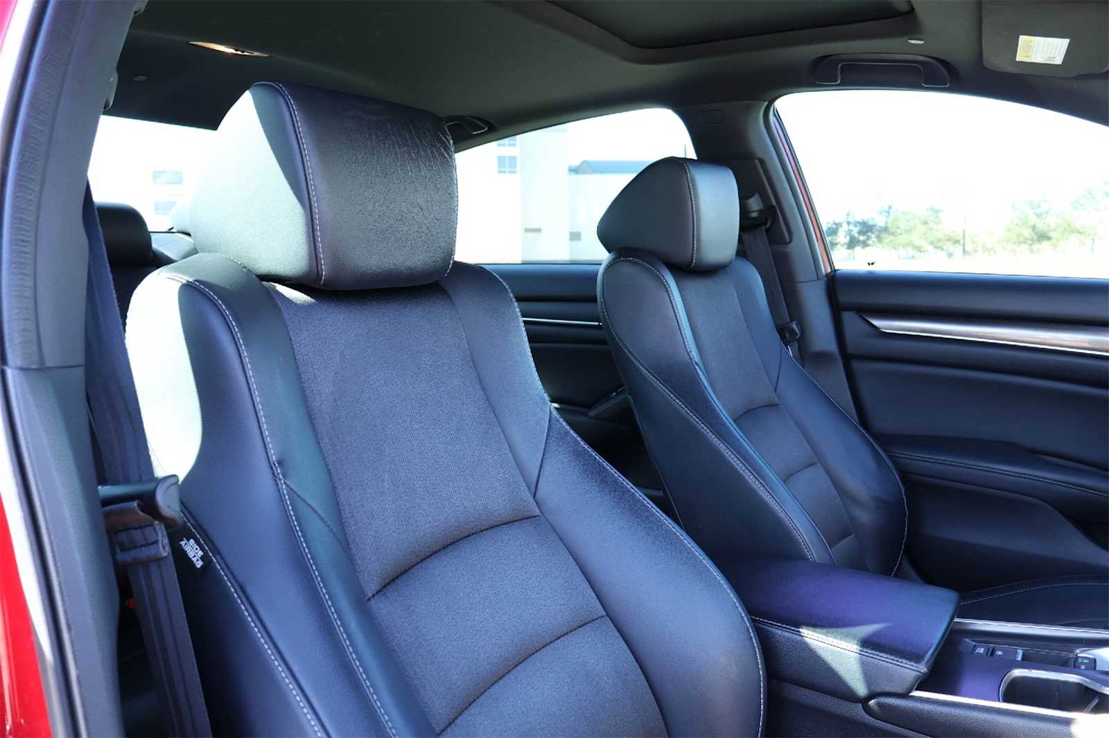 Thumbnail: 2018 Honda Accord - 14