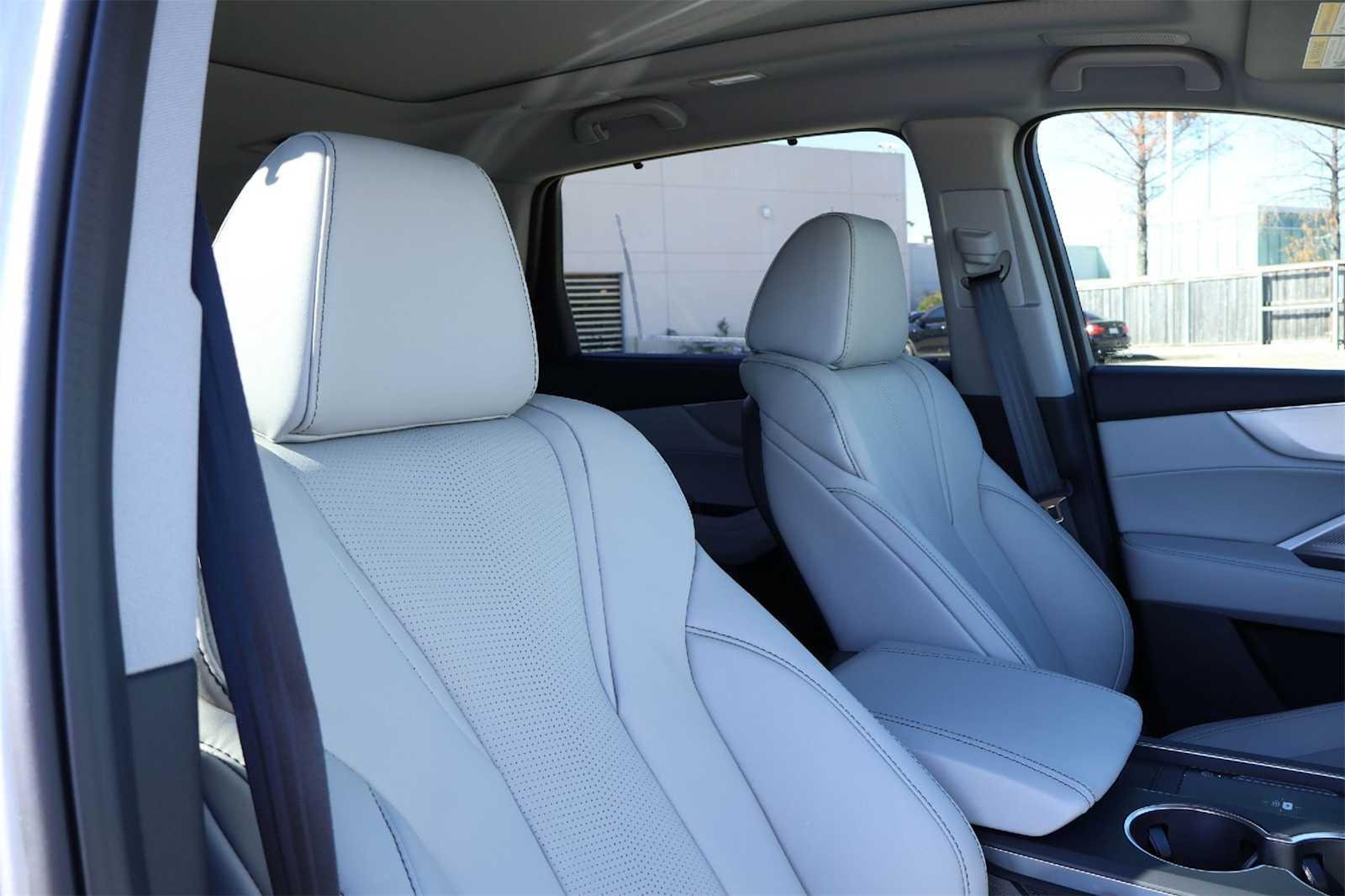 Thumbnail: 2026 Acura MDX - 14