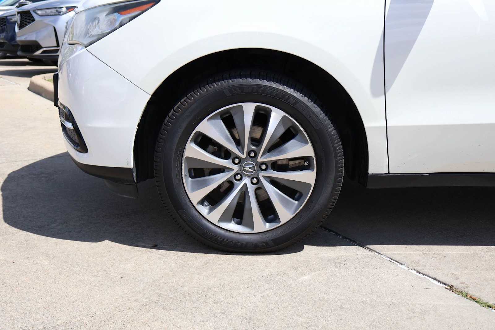 Thumbnail: 2016 Acura MDX - 8