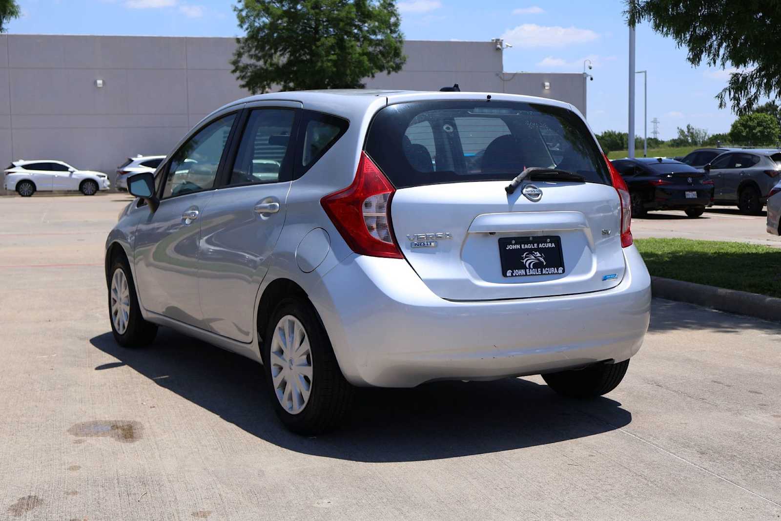 Thumbnail: 2016 Nissan Versa Note - 4