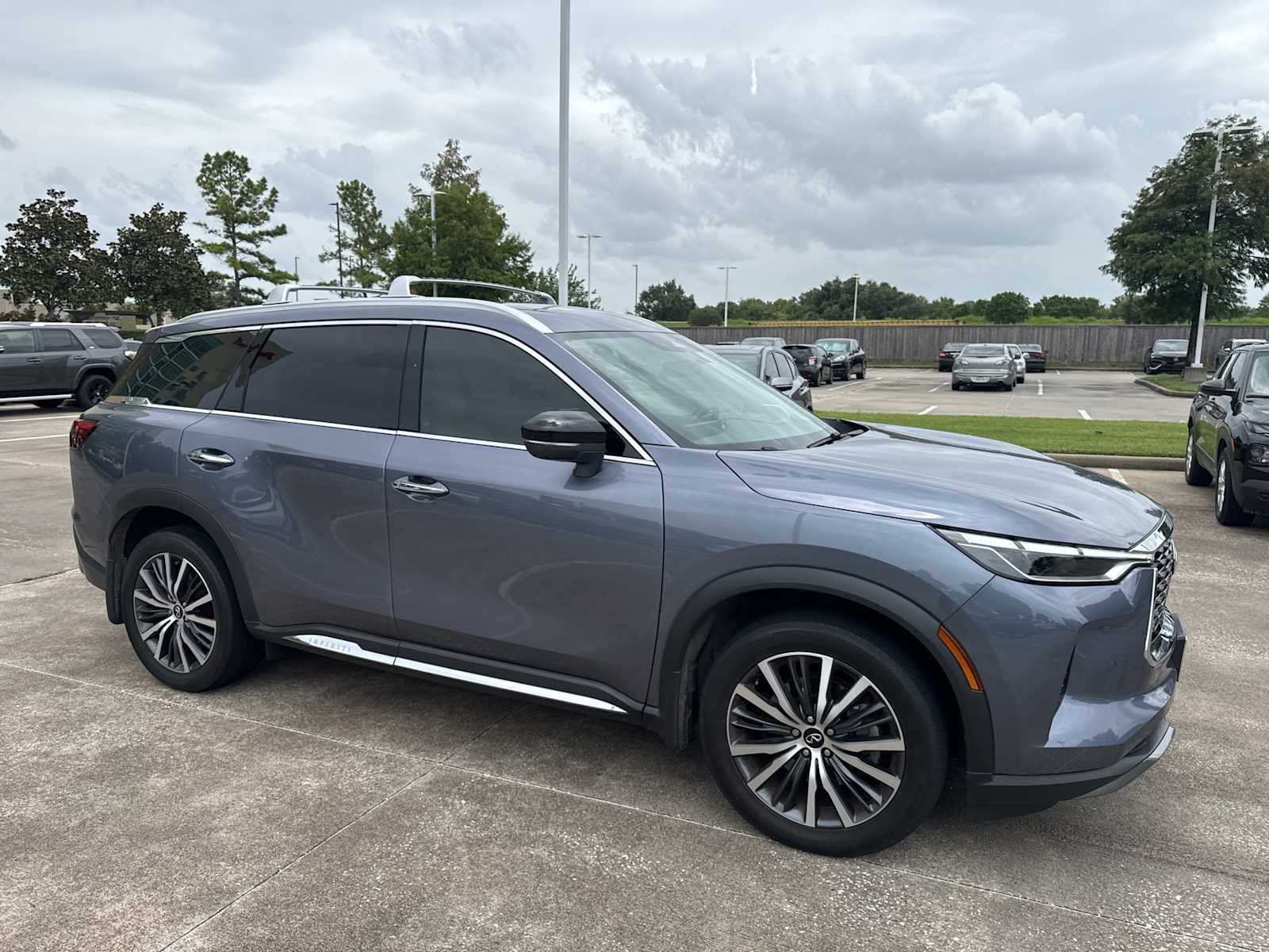 Thumbnail: 2023 INFINITI QX60 - 5