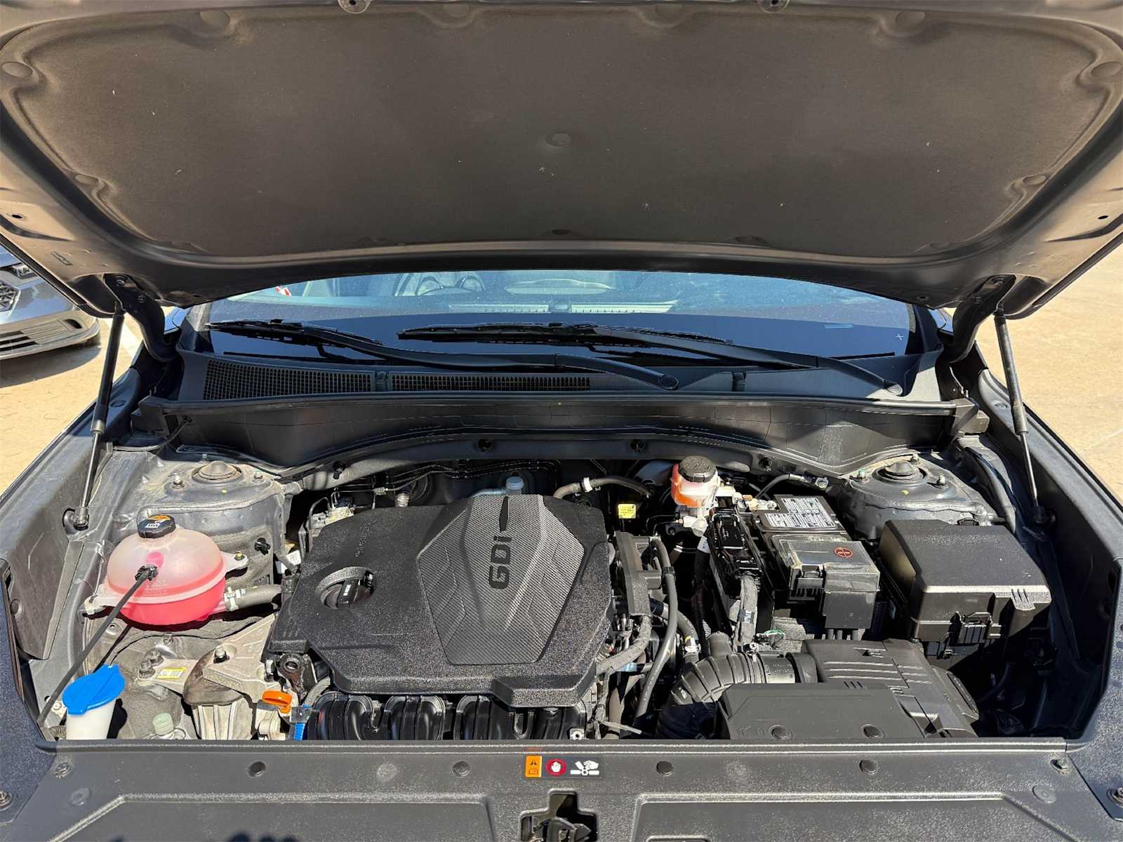 Thumbnail: 2023 Hyundai Santa Fe - 9