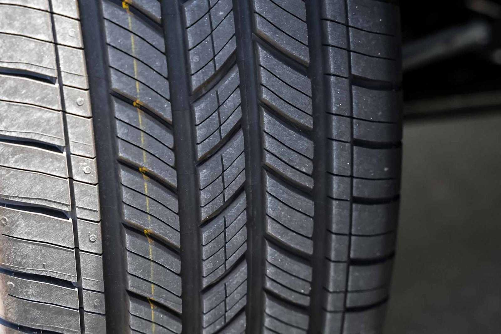 Thumbnail: 2025 Acura ADX - 30