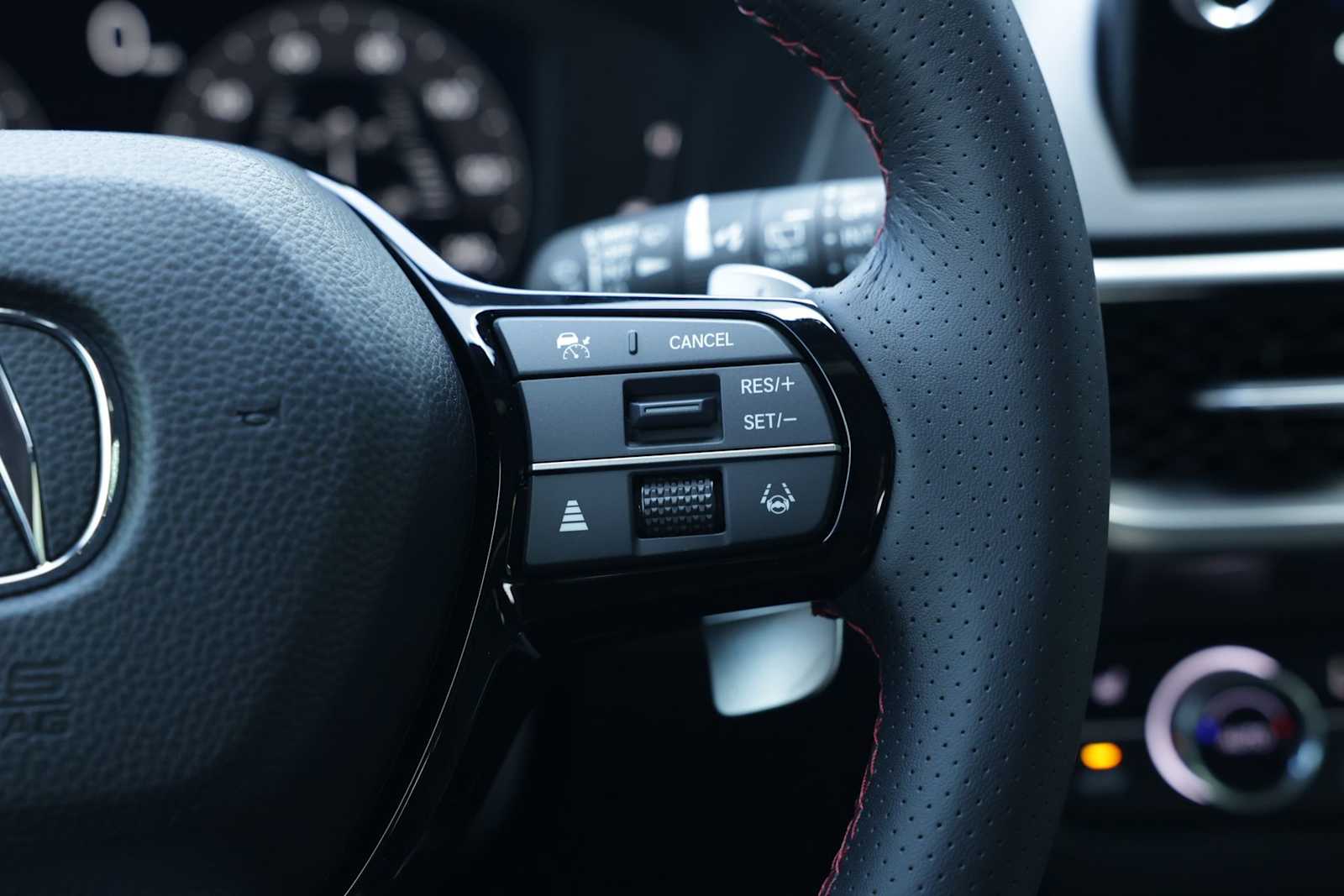 Thumbnail: 2025 Acura ADX - 20