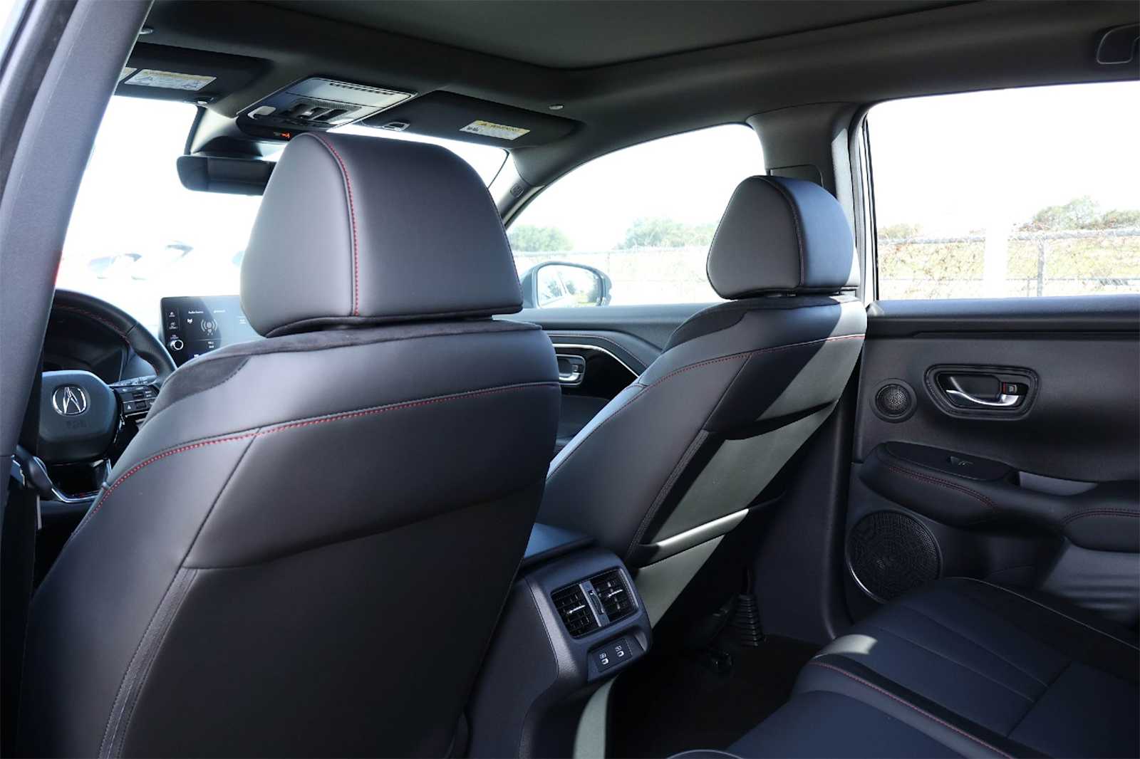Thumbnail: 2025 Acura ADX - 12