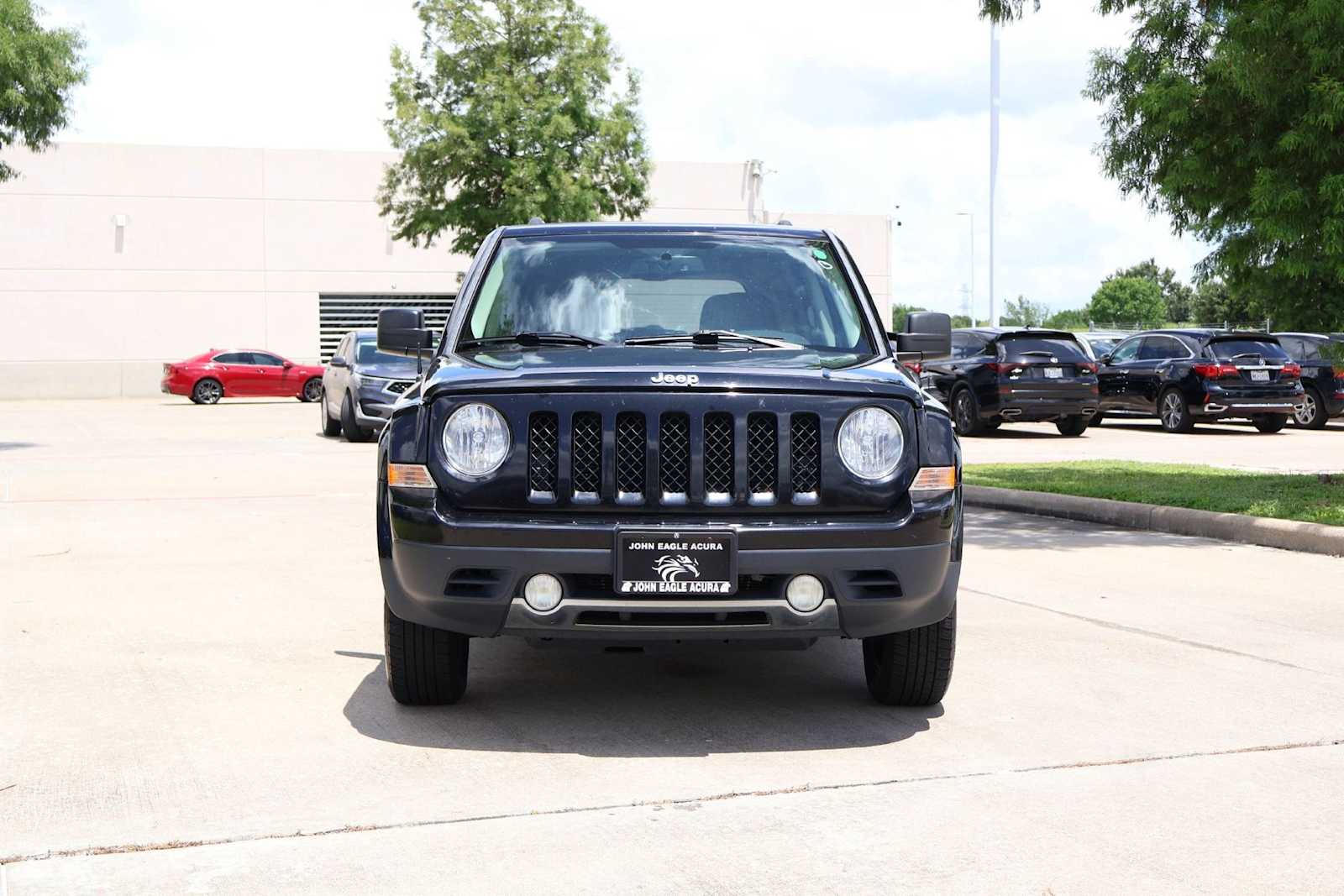 Thumbnail: 2016 Jeep Patriot - 6