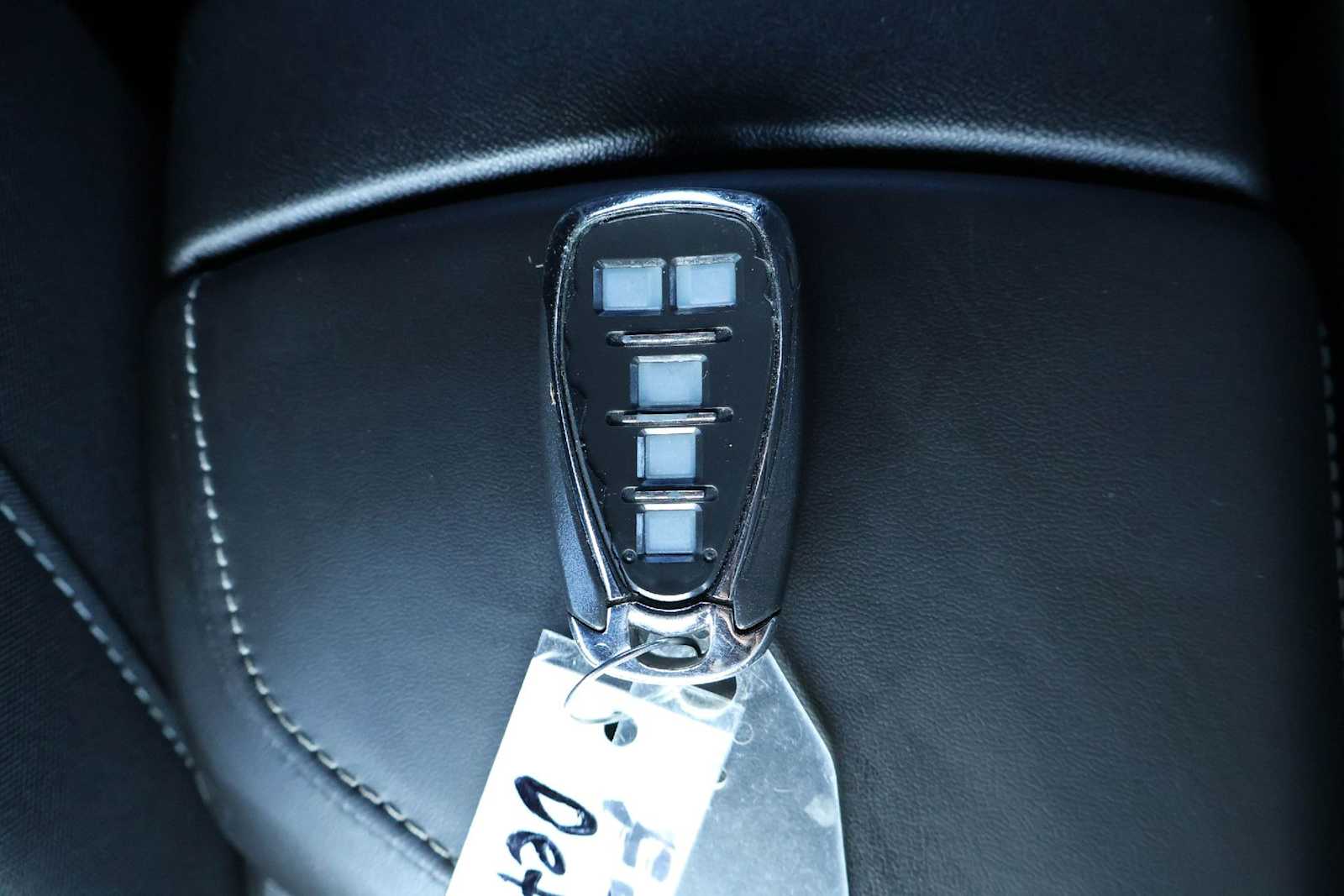 Thumbnail: 2018 Chevrolet Camaro - 19