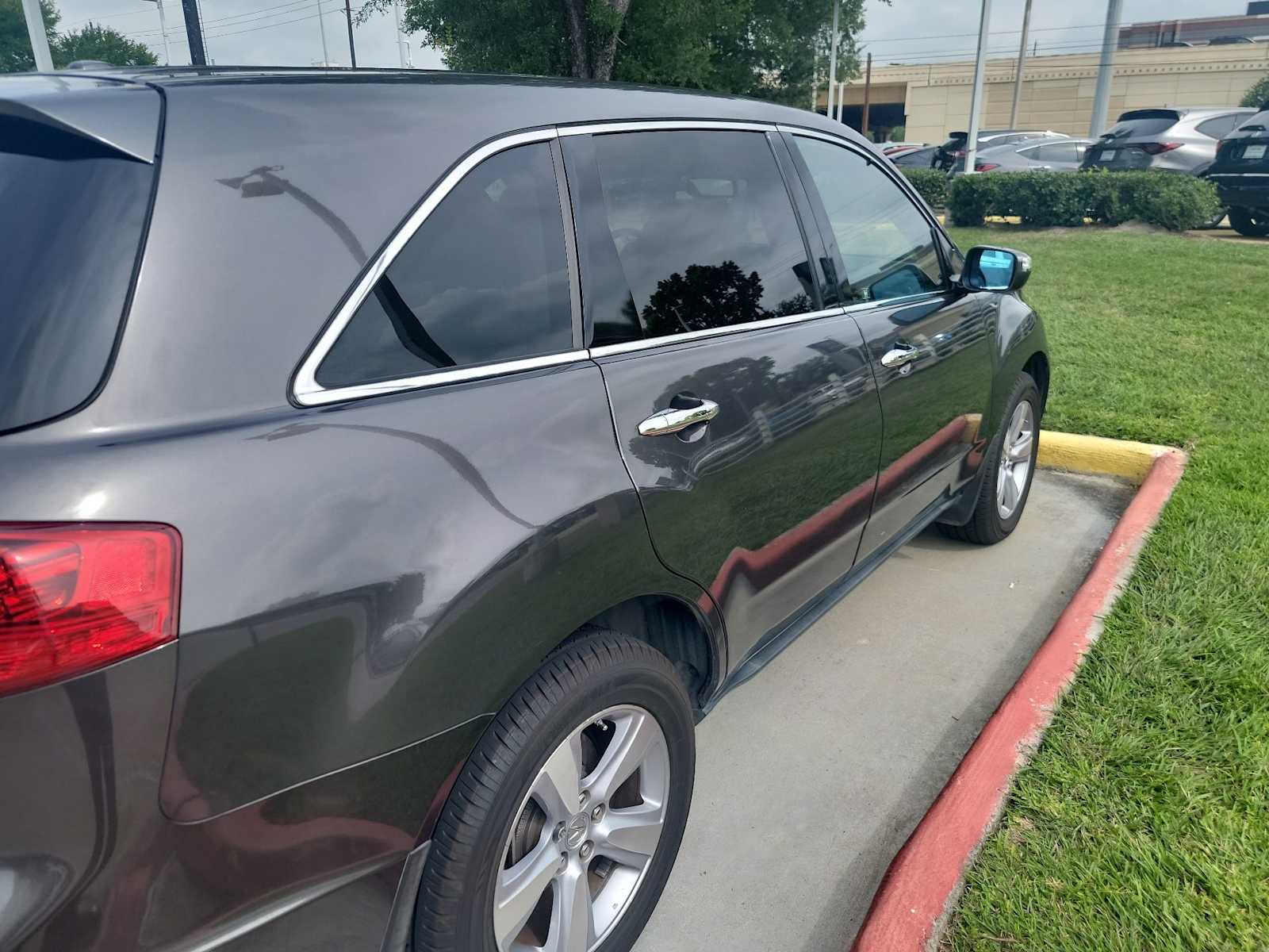 Thumbnail: 2012 Acura MDX - 4
