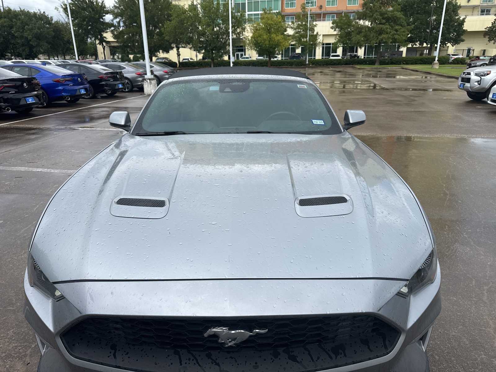 Thumbnail: 2022 Ford Mustang - 5