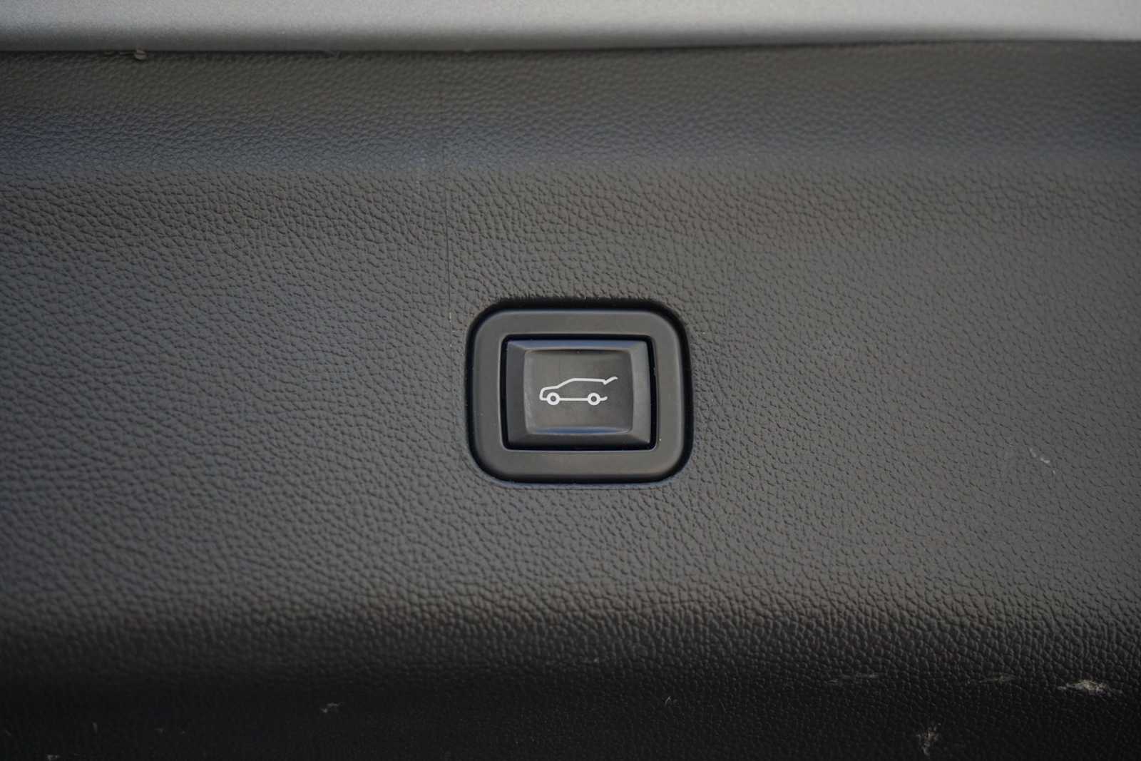 Thumbnail: 2022 Buick Enclave - 26