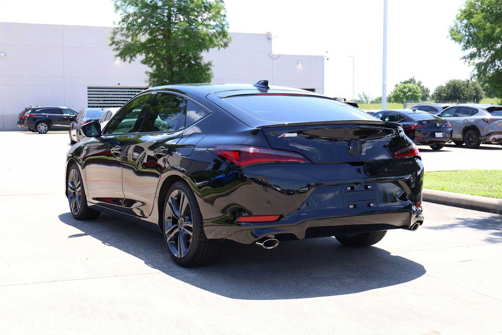 Thumbnail: 2025 Acura Integra - 4