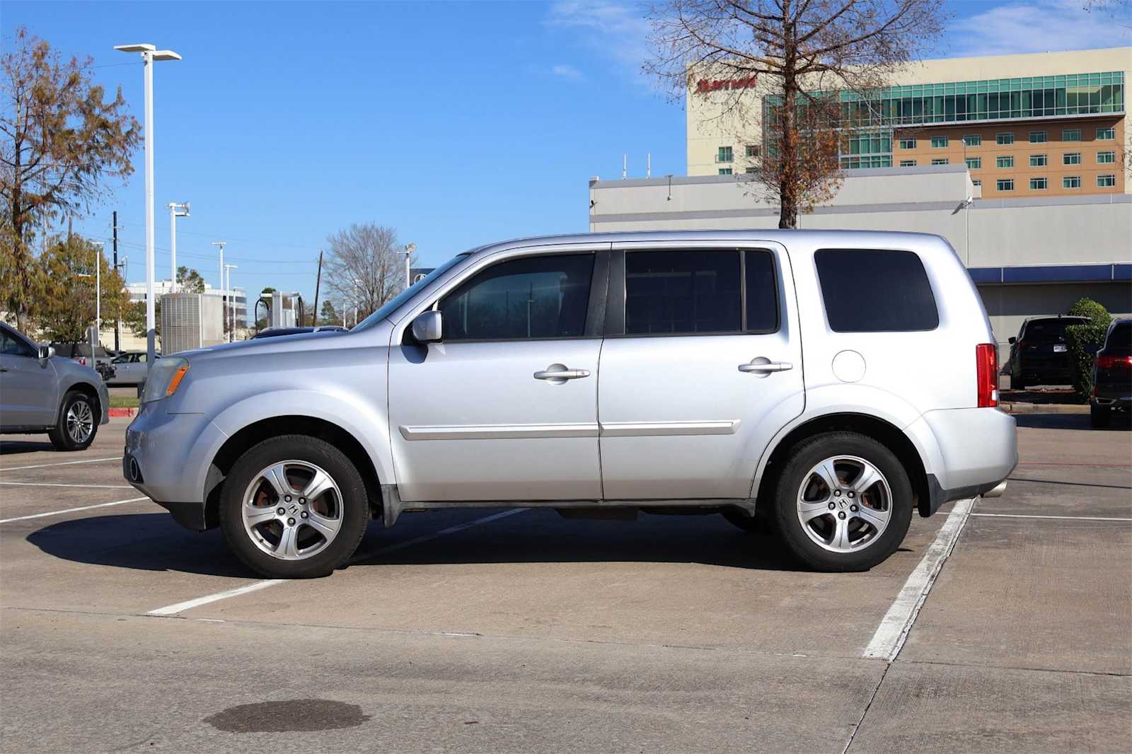 Thumbnail: 2013 Honda Pilot - 3