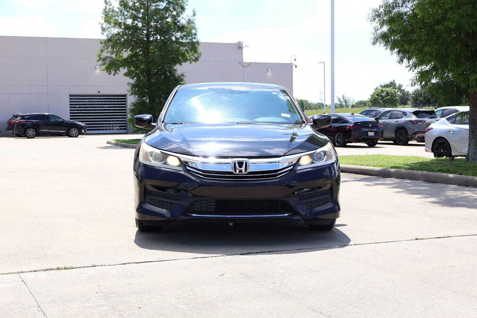 Thumbnail: 2016 Honda Accord - 6