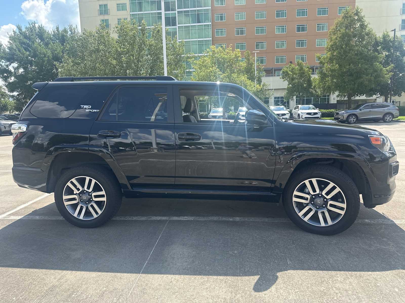 Thumbnail: 2024 Toyota 4Runner - 6