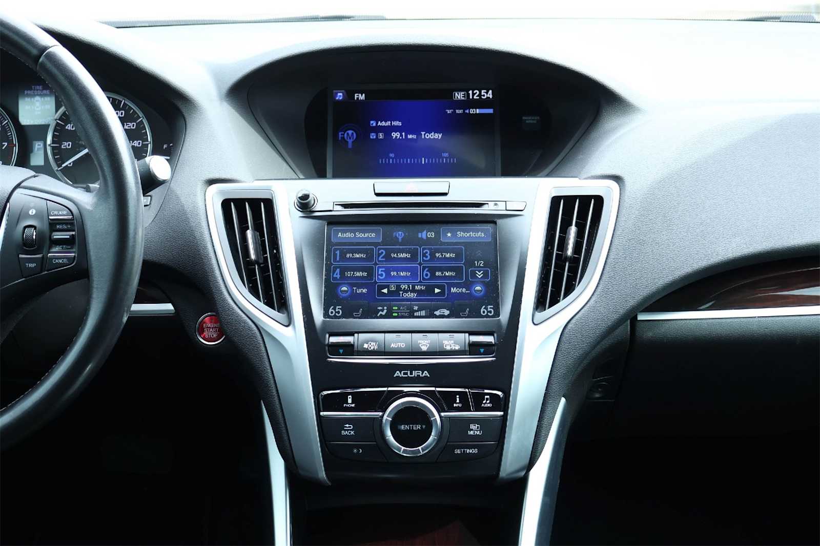 Thumbnail: 2015 Acura TLX - 16