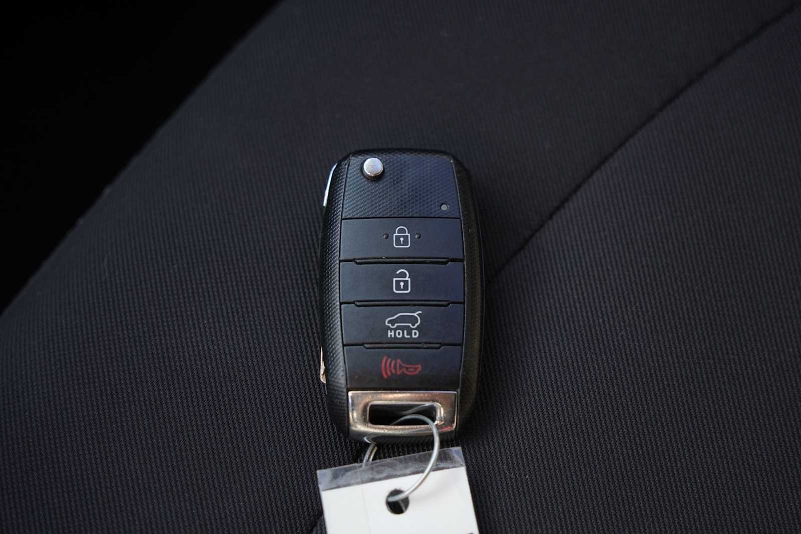 Thumbnail: 2017 Kia Soul - 29