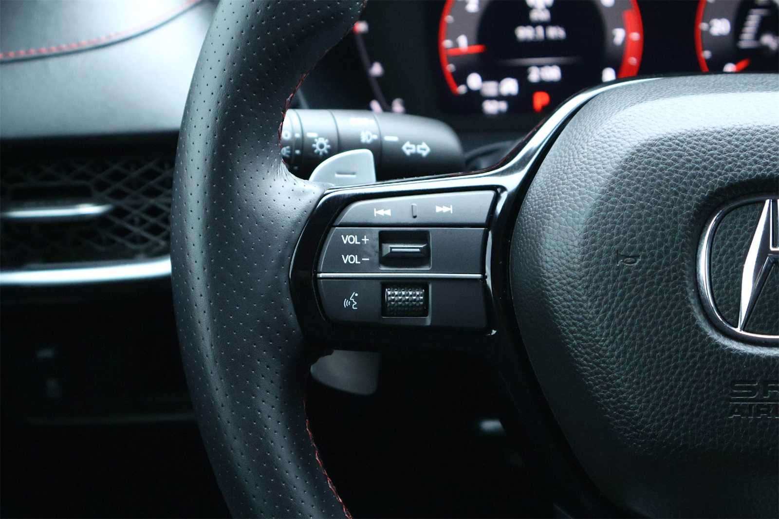 Thumbnail: 2025 Acura ADX - 22