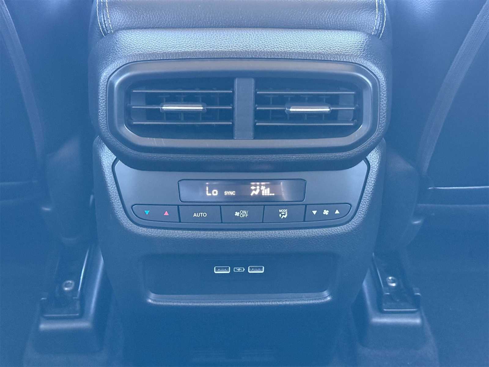 Thumbnail: 2023 Honda Pilot - 28