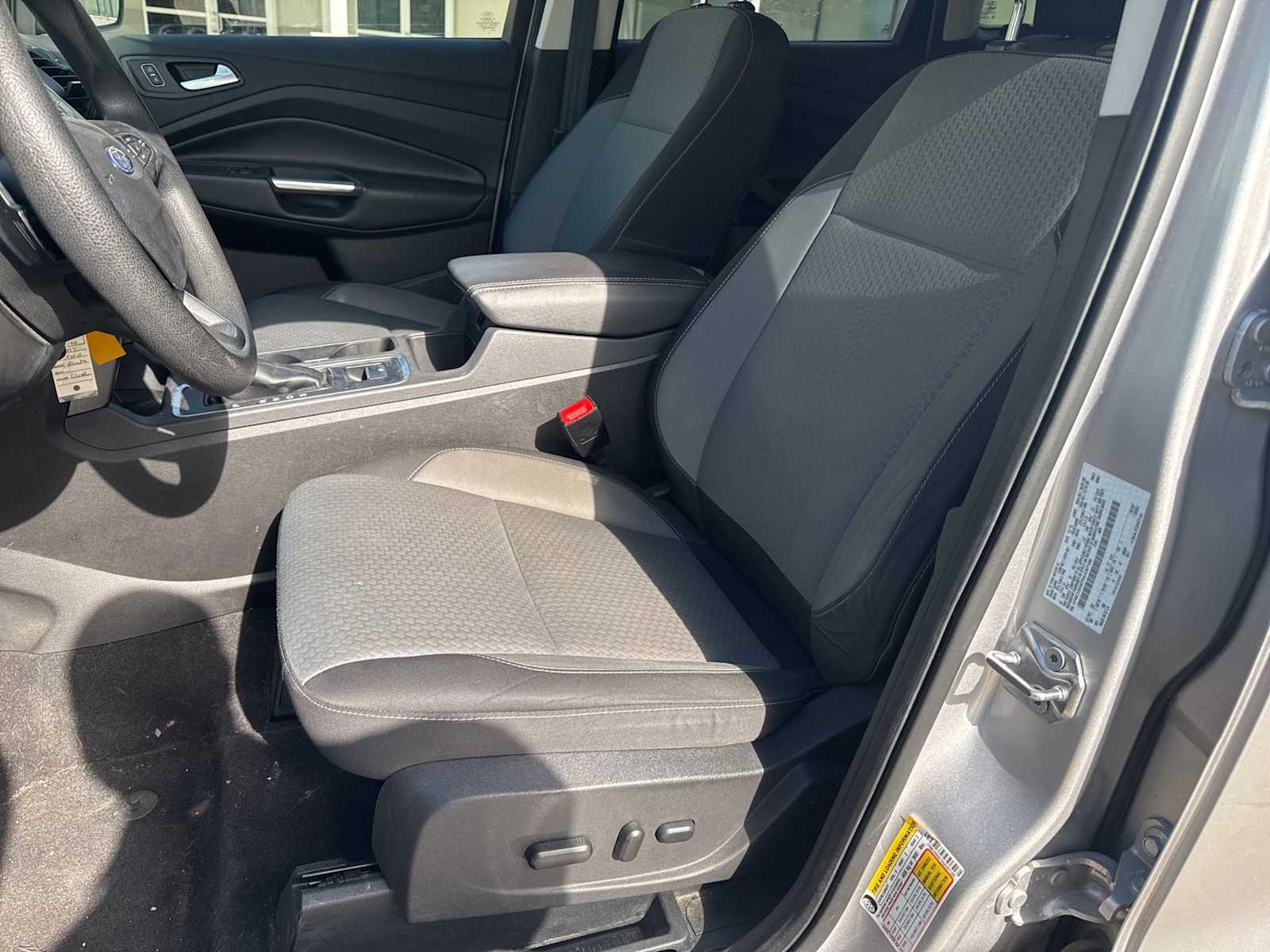 Thumbnail: 2017 Ford Escape - 7