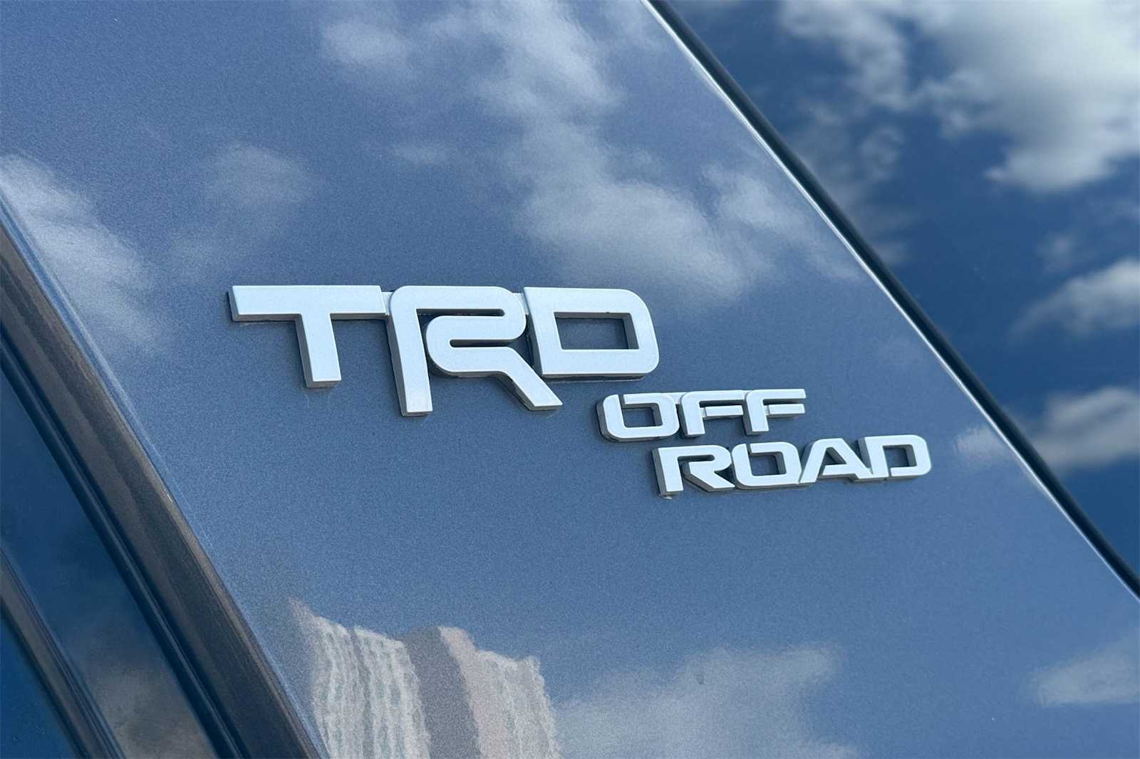 Thumbnail: 2020 Toyota 4Runner - 7