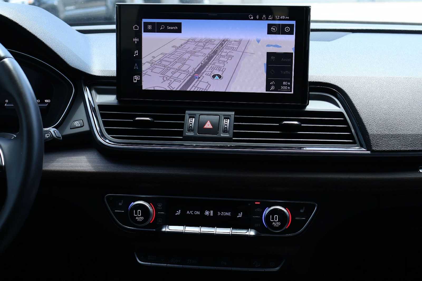 Thumbnail: 2023 Audi Q5 - 16