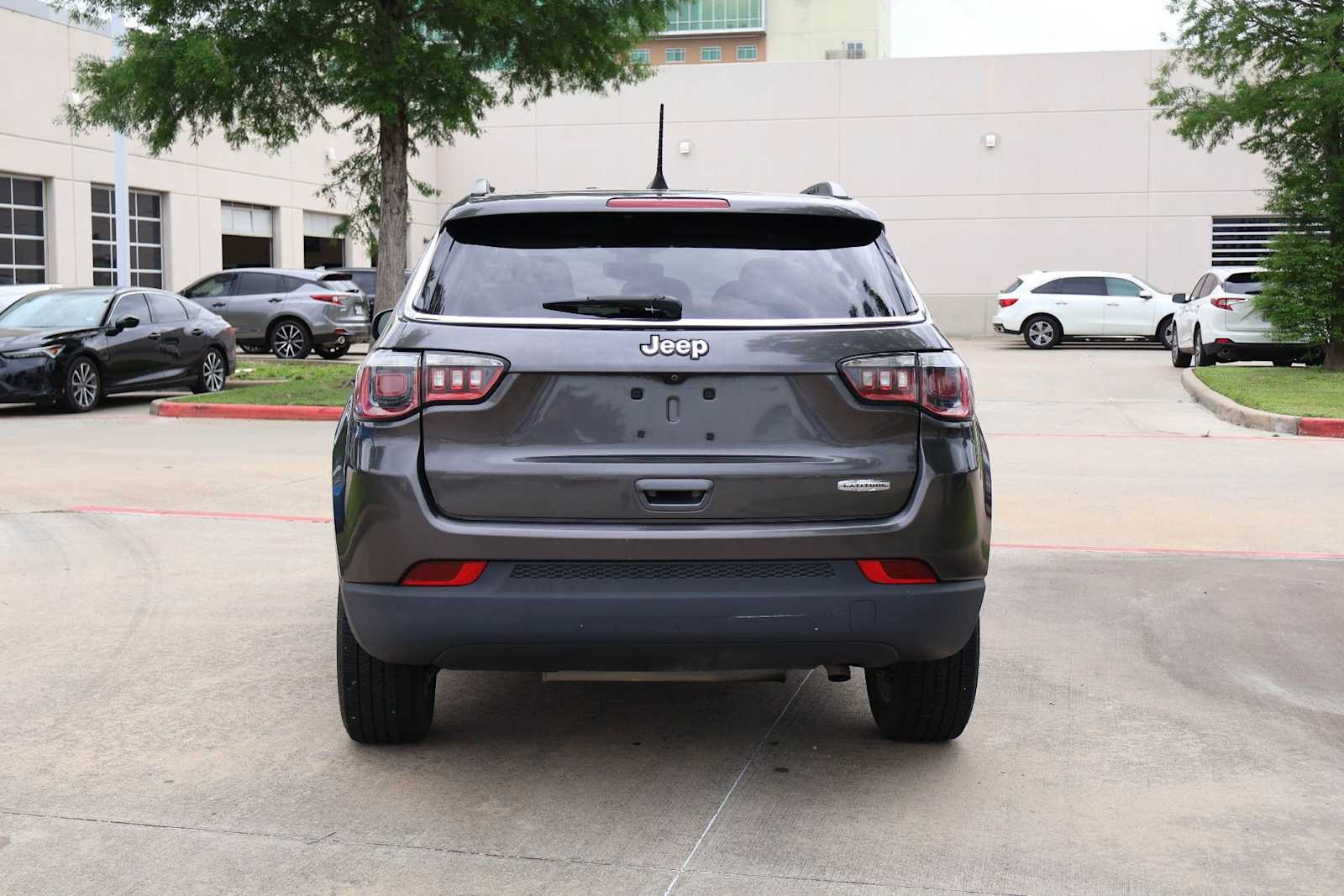 Thumbnail: 2019 Jeep Compass - 5