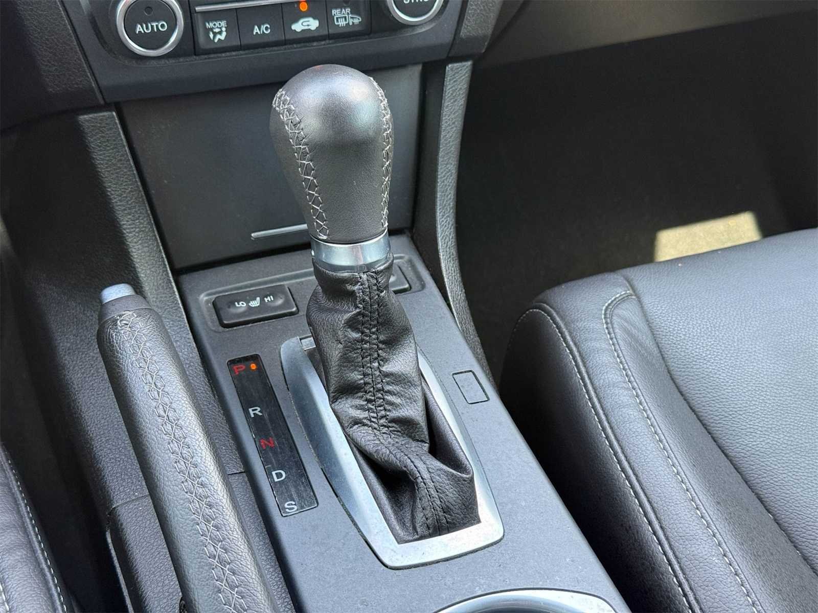 Thumbnail: 2020 Acura ILX - 17