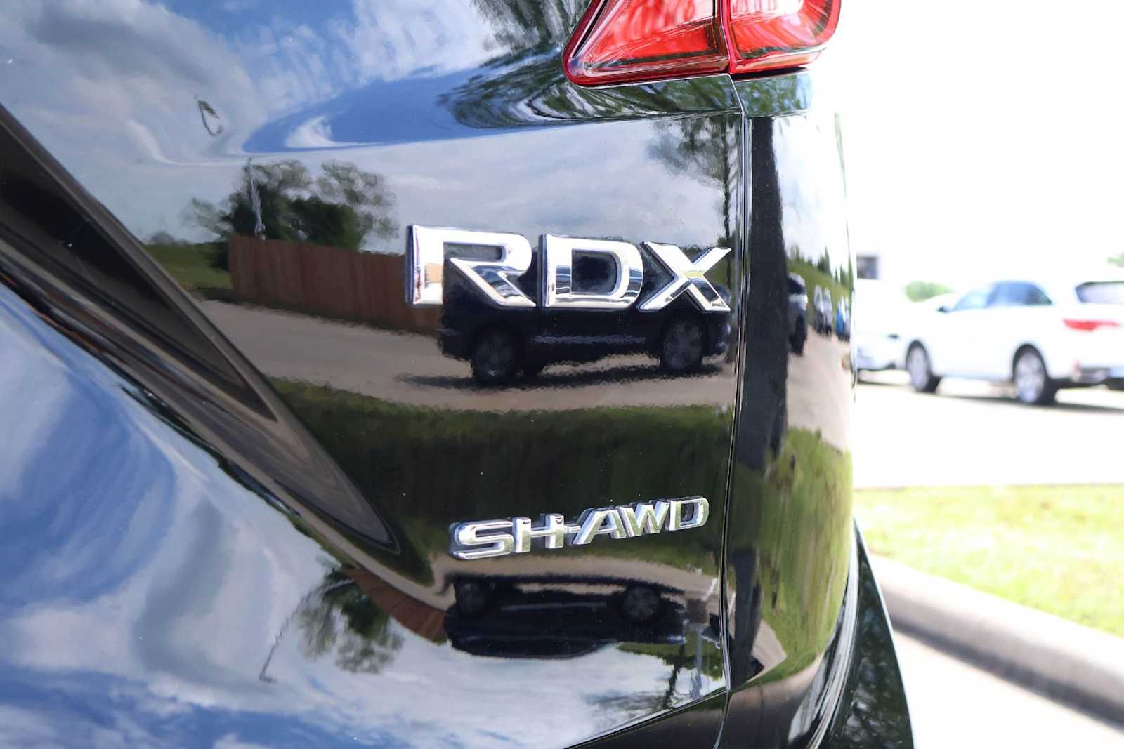 Thumbnail: 2024 Acura RDX - 7