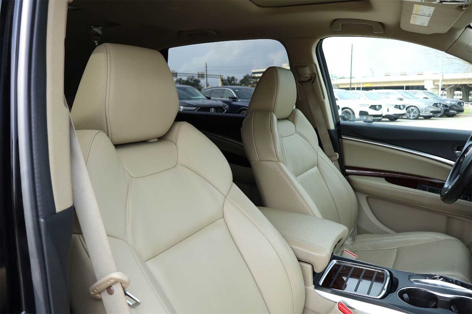 Thumbnail: 2017 Acura MDX - 14