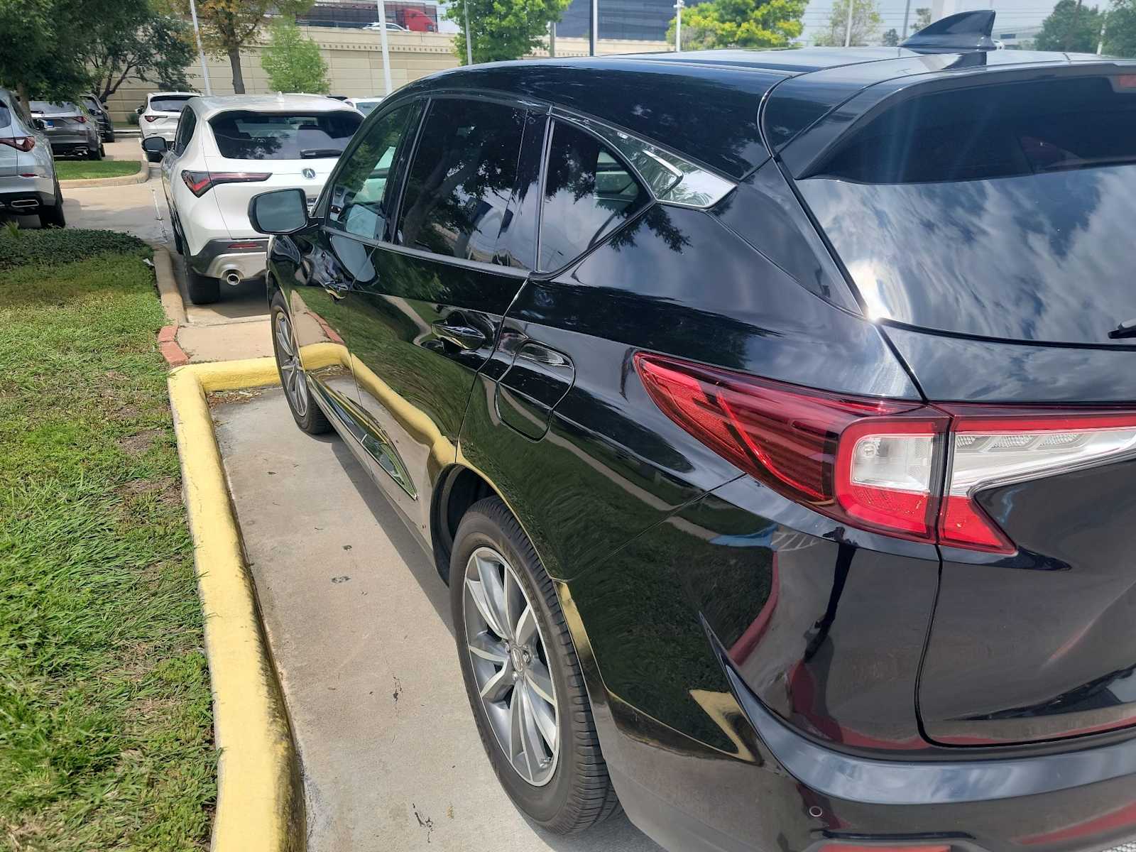 Thumbnail: 2021 Acura RDX - 6