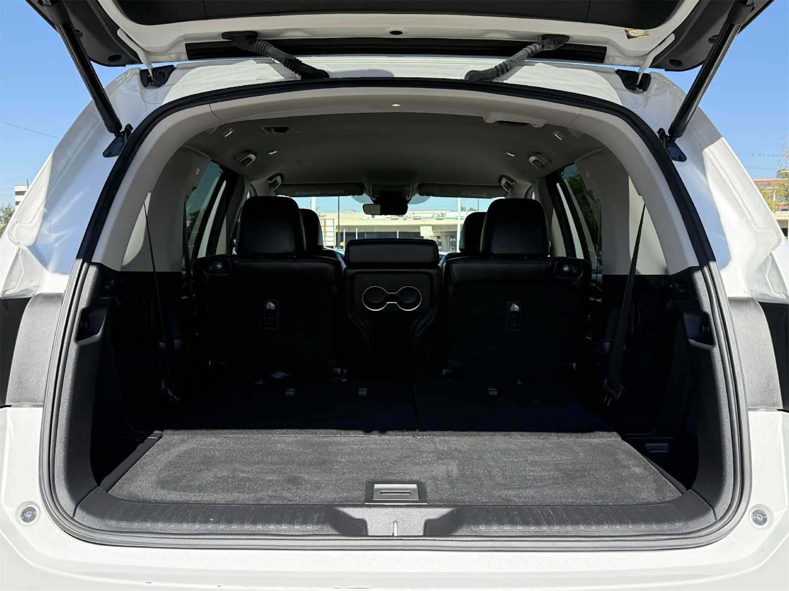 Thumbnail: 2023 Honda Pilot - 19