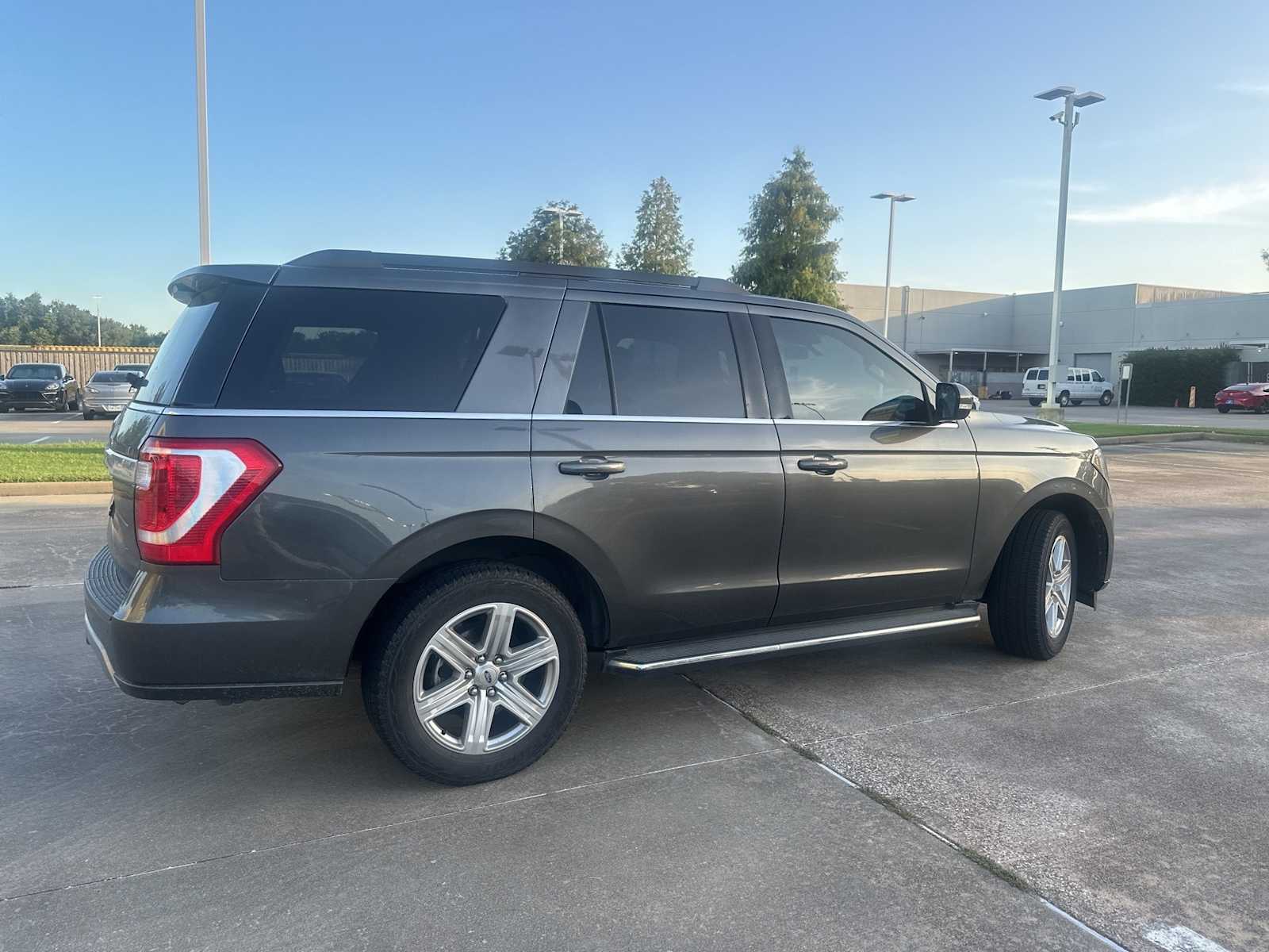 Thumbnail: 2019 Ford Expedition - 5