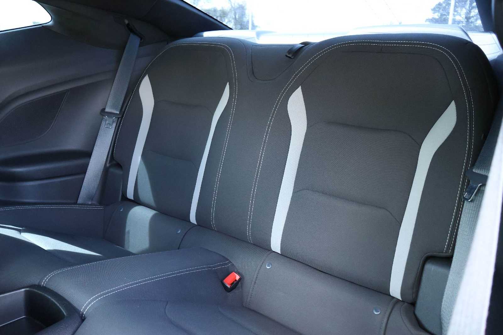 Thumbnail: 2018 Chevrolet Camaro - 13