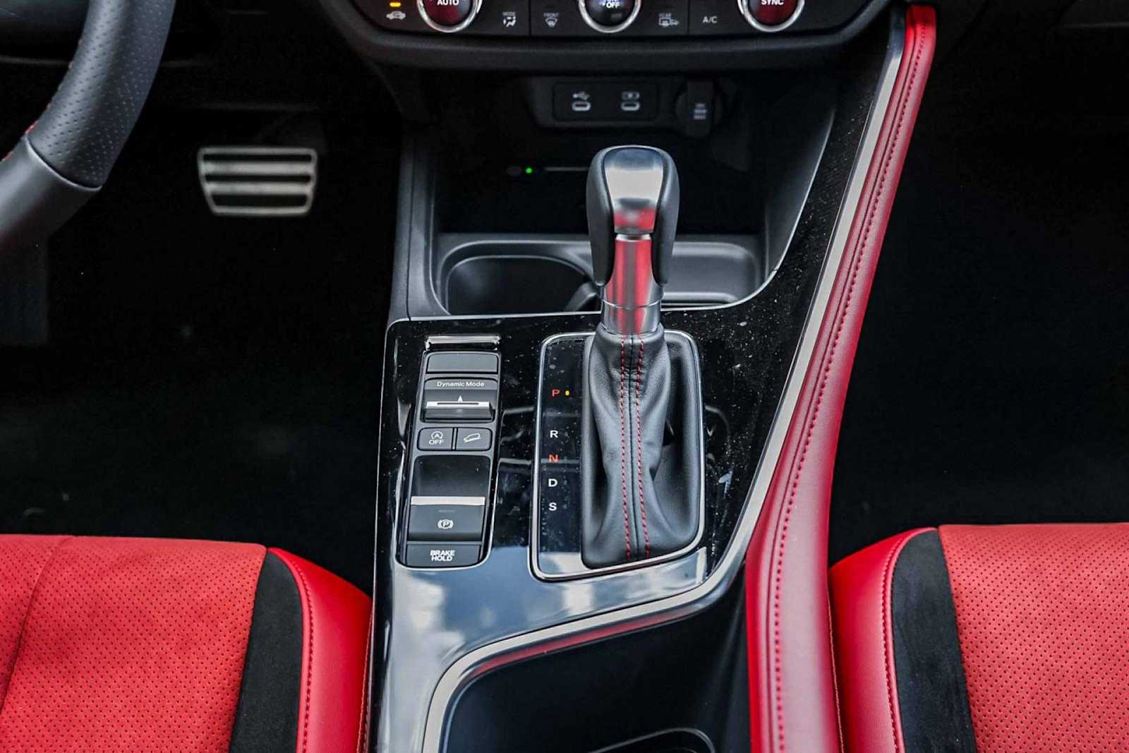 Thumbnail: 2025 Acura ADX - 16