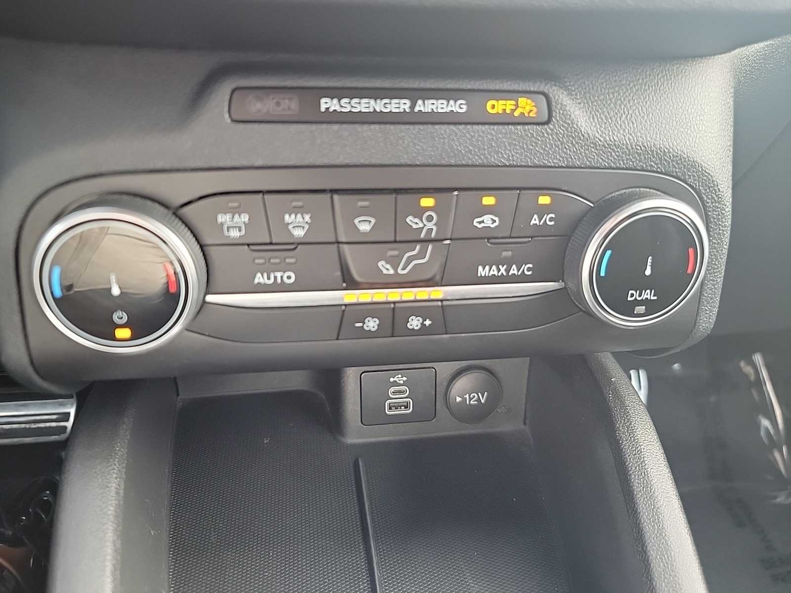 Thumbnail: 2024 Ford Escape - 22