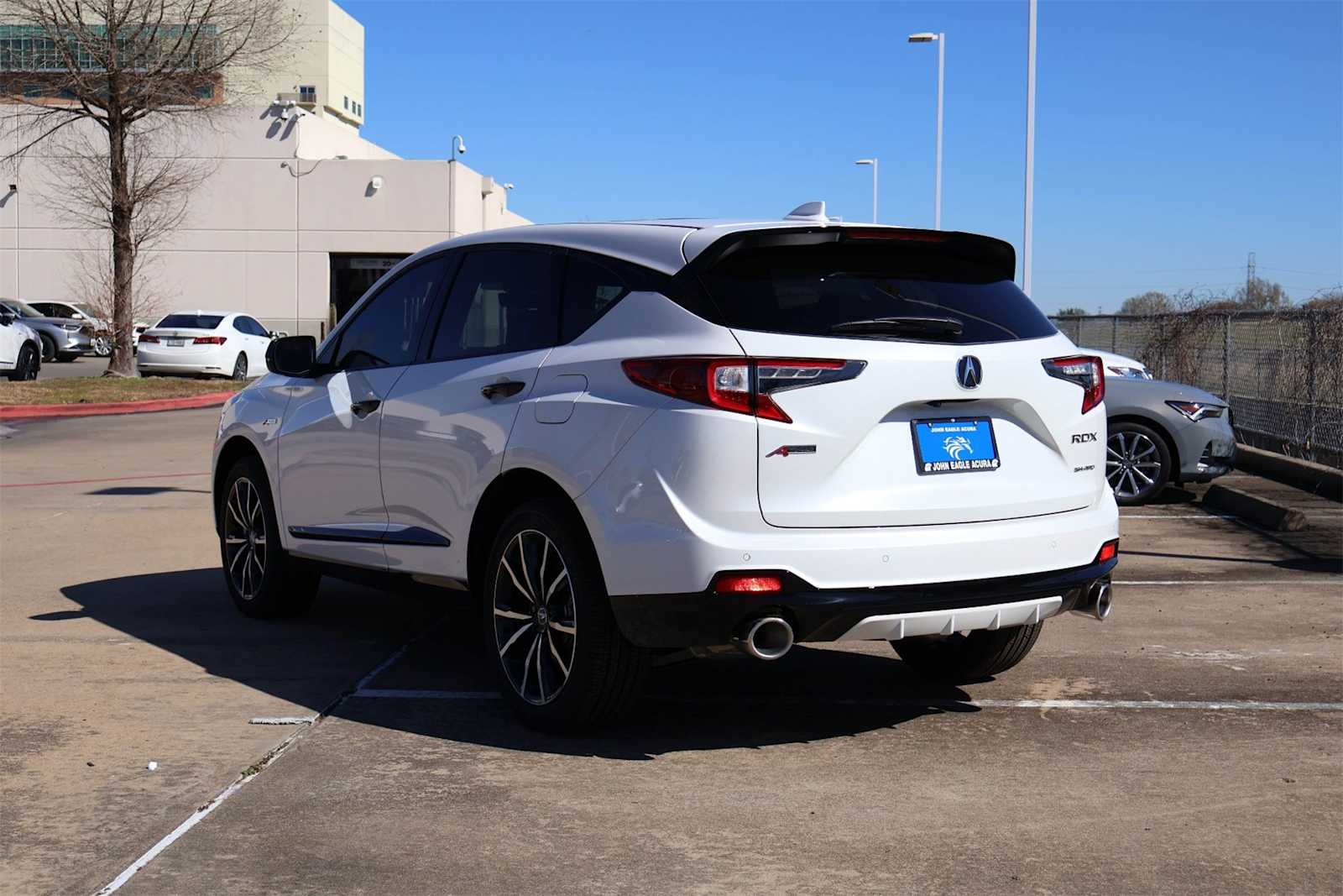 Thumbnail: 2026 Acura RDX - 4