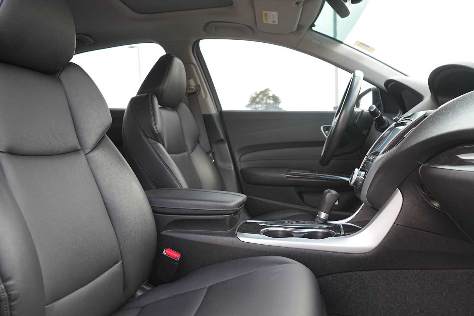 Thumbnail: 2019 Acura TLX - 15