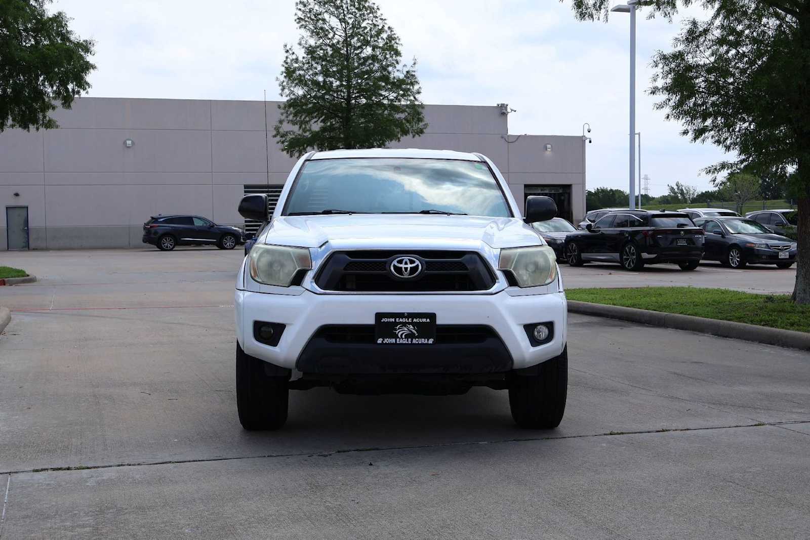Thumbnail: 2013 Toyota Tacoma - 6