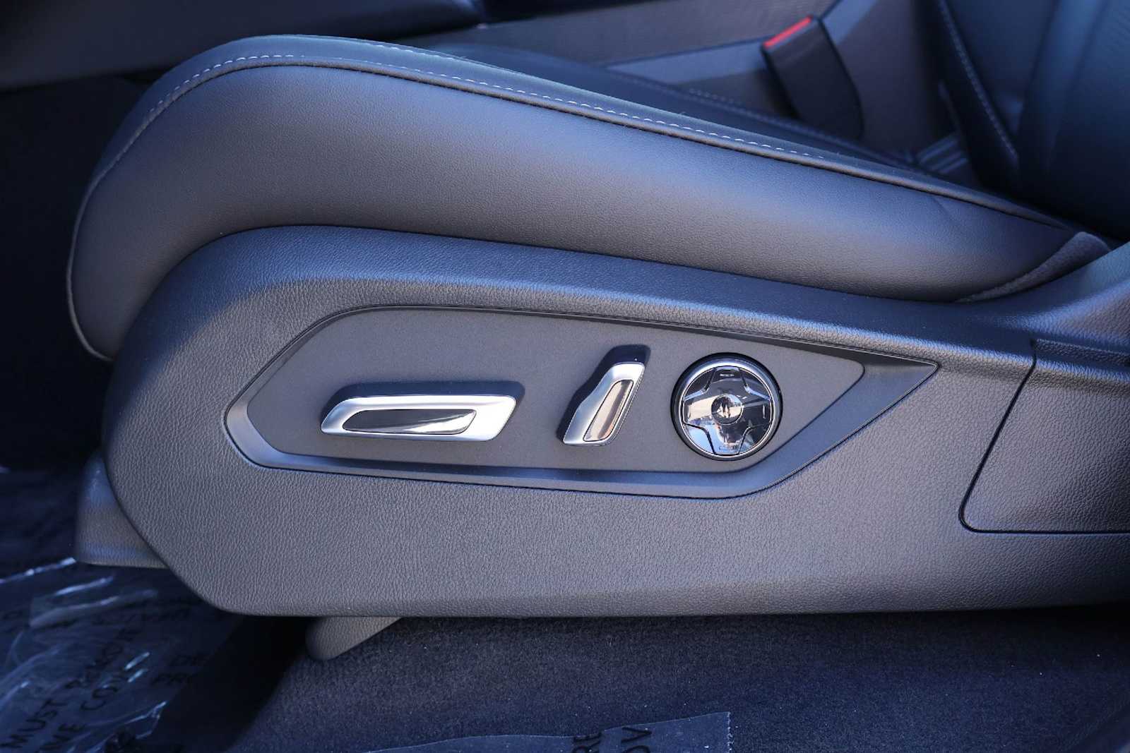 Thumbnail: 2026 Acura MDX - 24