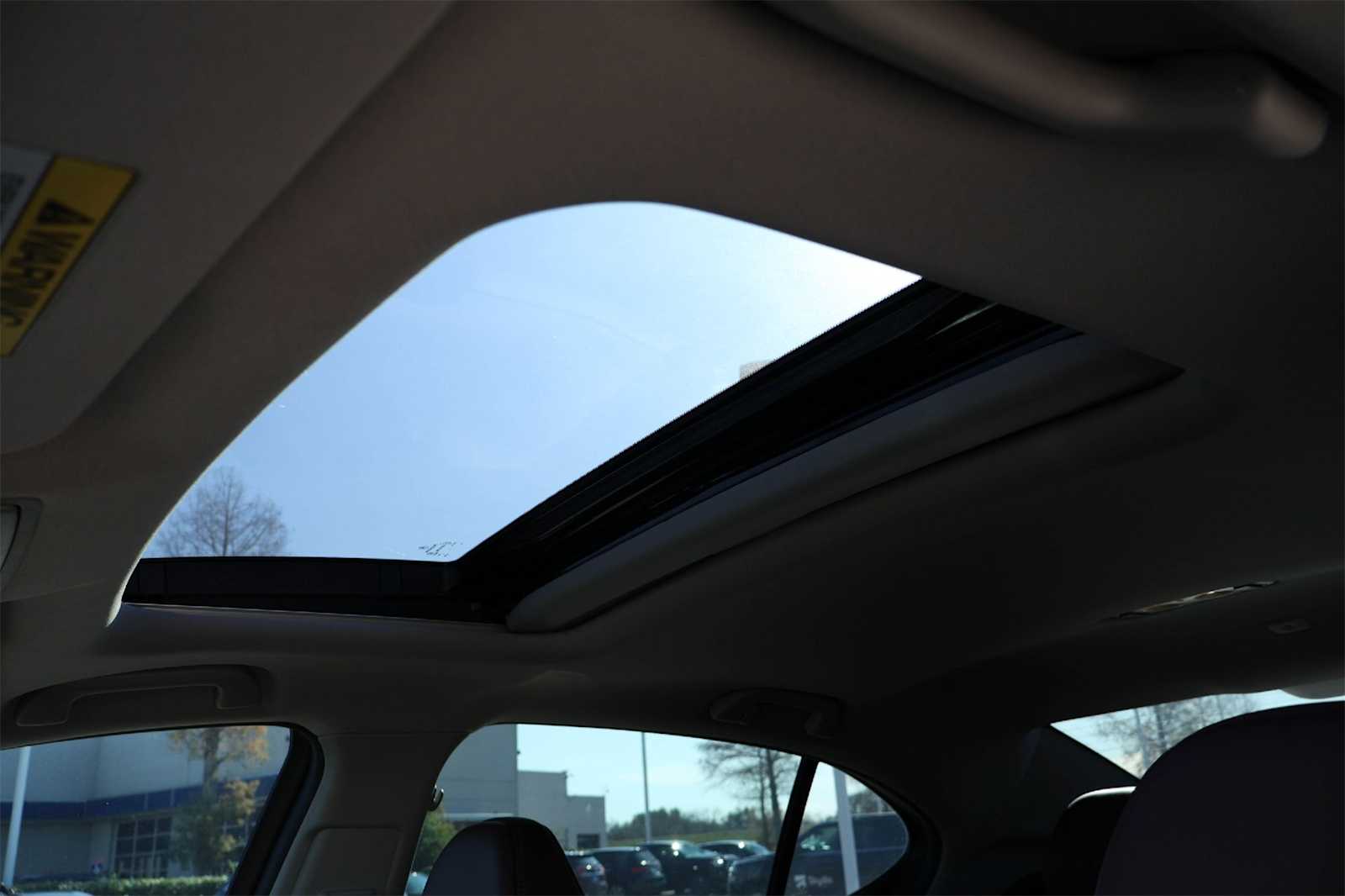 Thumbnail: 2017 Acura TLX - 29