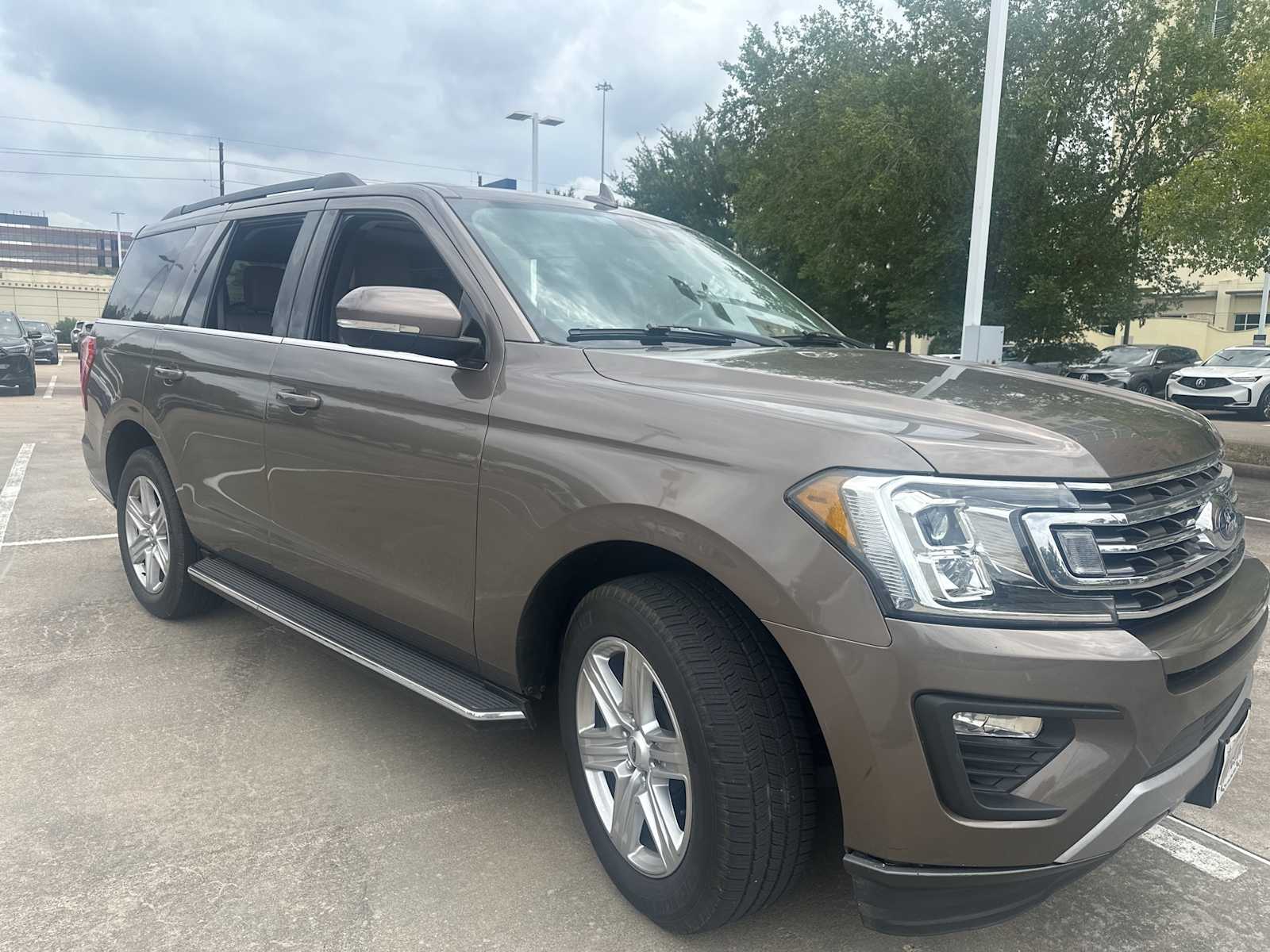 Thumbnail: 2019 Ford Expedition - 3