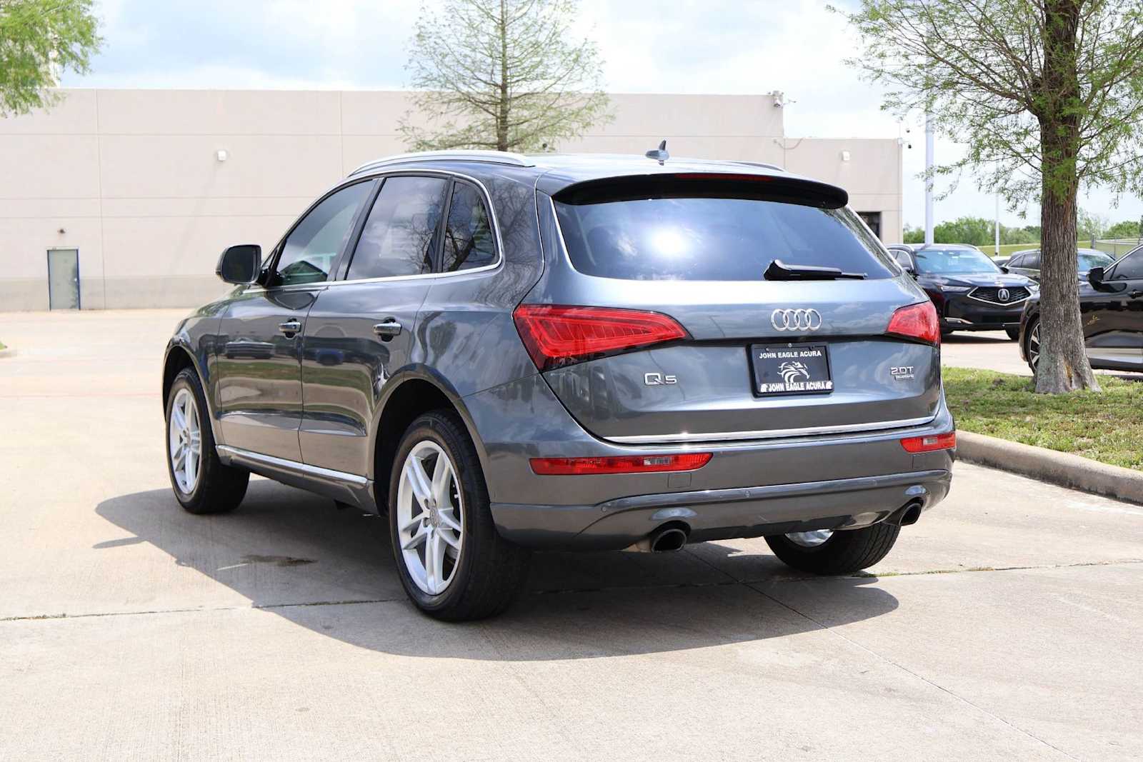 Thumbnail: 2017 Audi Q5 - 4