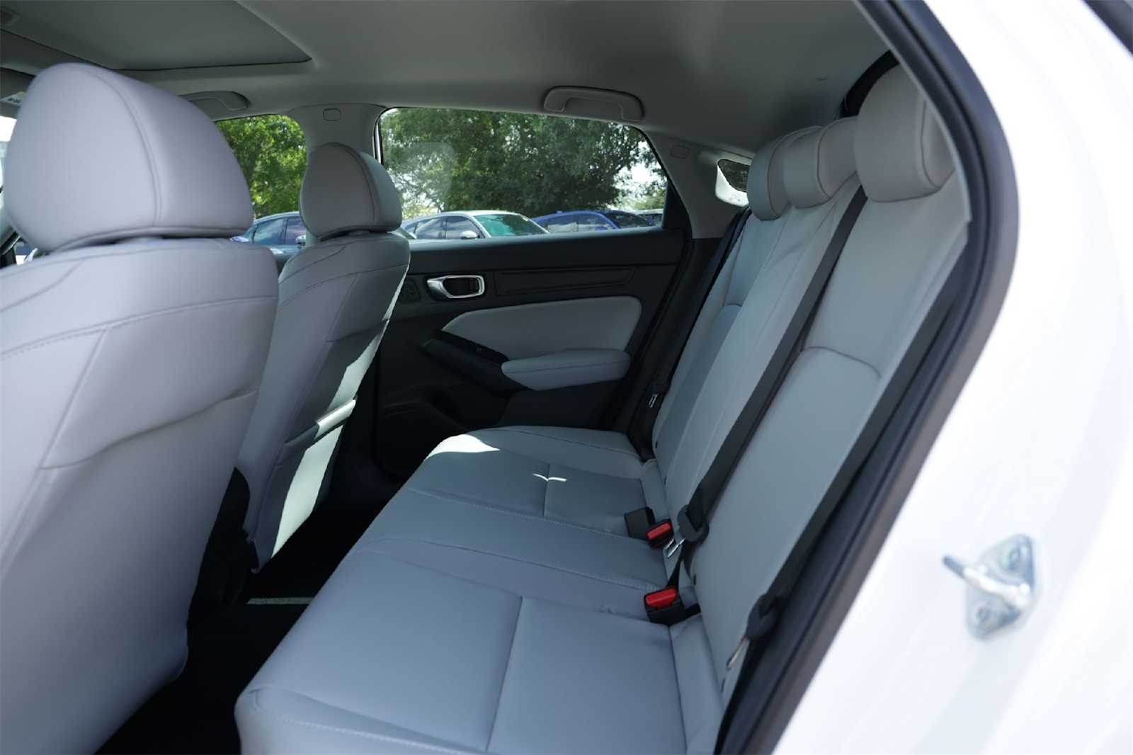 Thumbnail: 2025 Acura Integra - 13