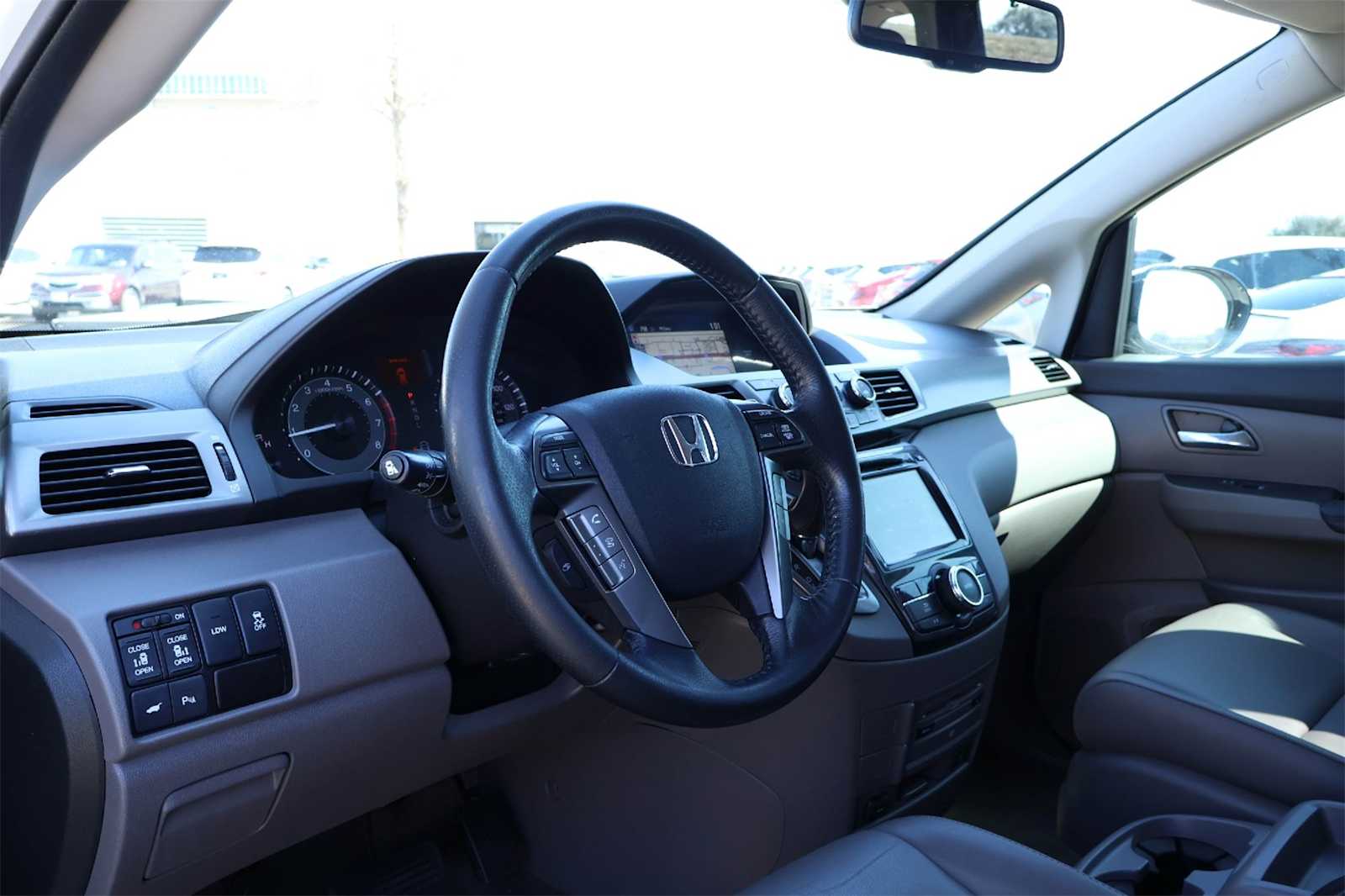 Thumbnail: 2016 Honda Odyssey - 2